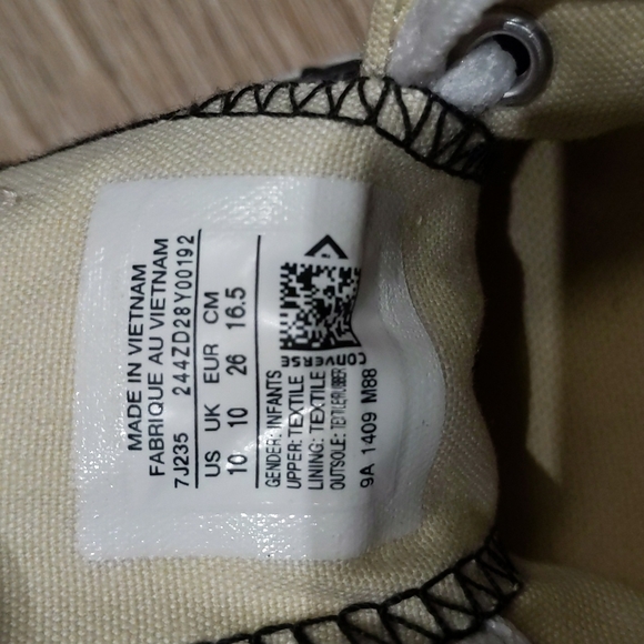 NWOT Converse All-star kids size 10 - Picture 6 of 6